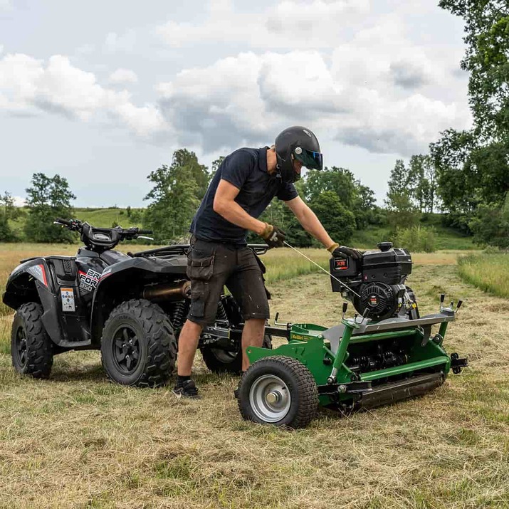 ATV-klipper med luke, 1,2 m, Briggs and Stratton 13,5 hk