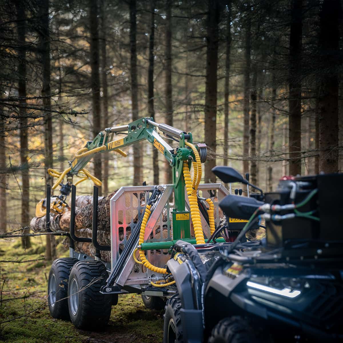 Skogsvogn ATV 3 tonn, med kran 4,2 m