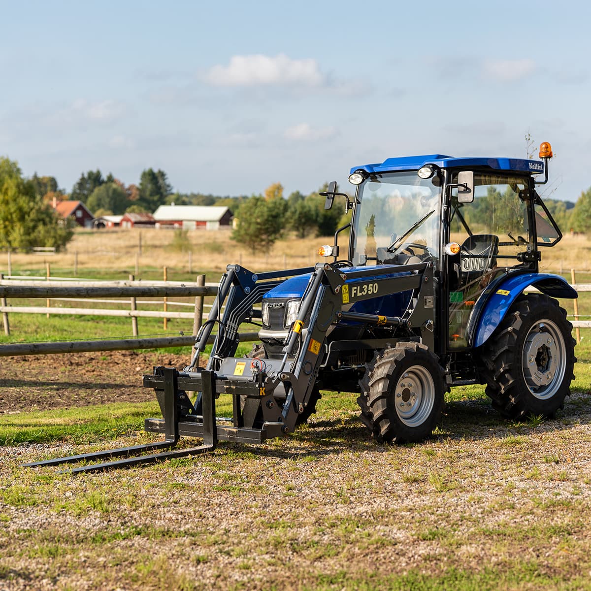 Traktor Lovol 25 hk med frontlaster Stage V