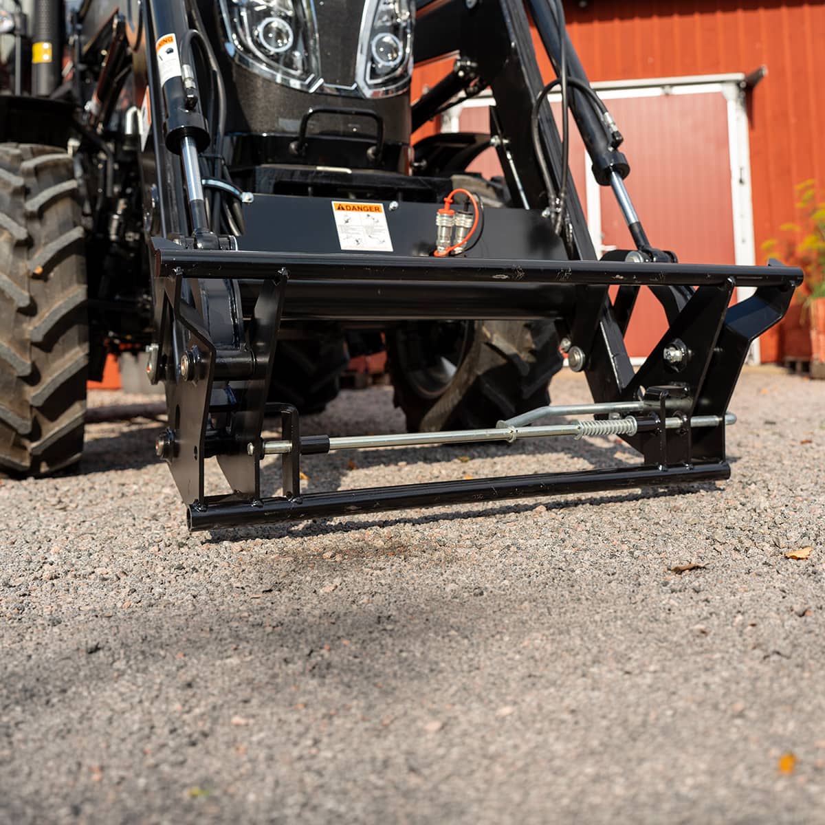 Traktor Lovol 55 hk PRO 4WD med frontlaster, Stage V