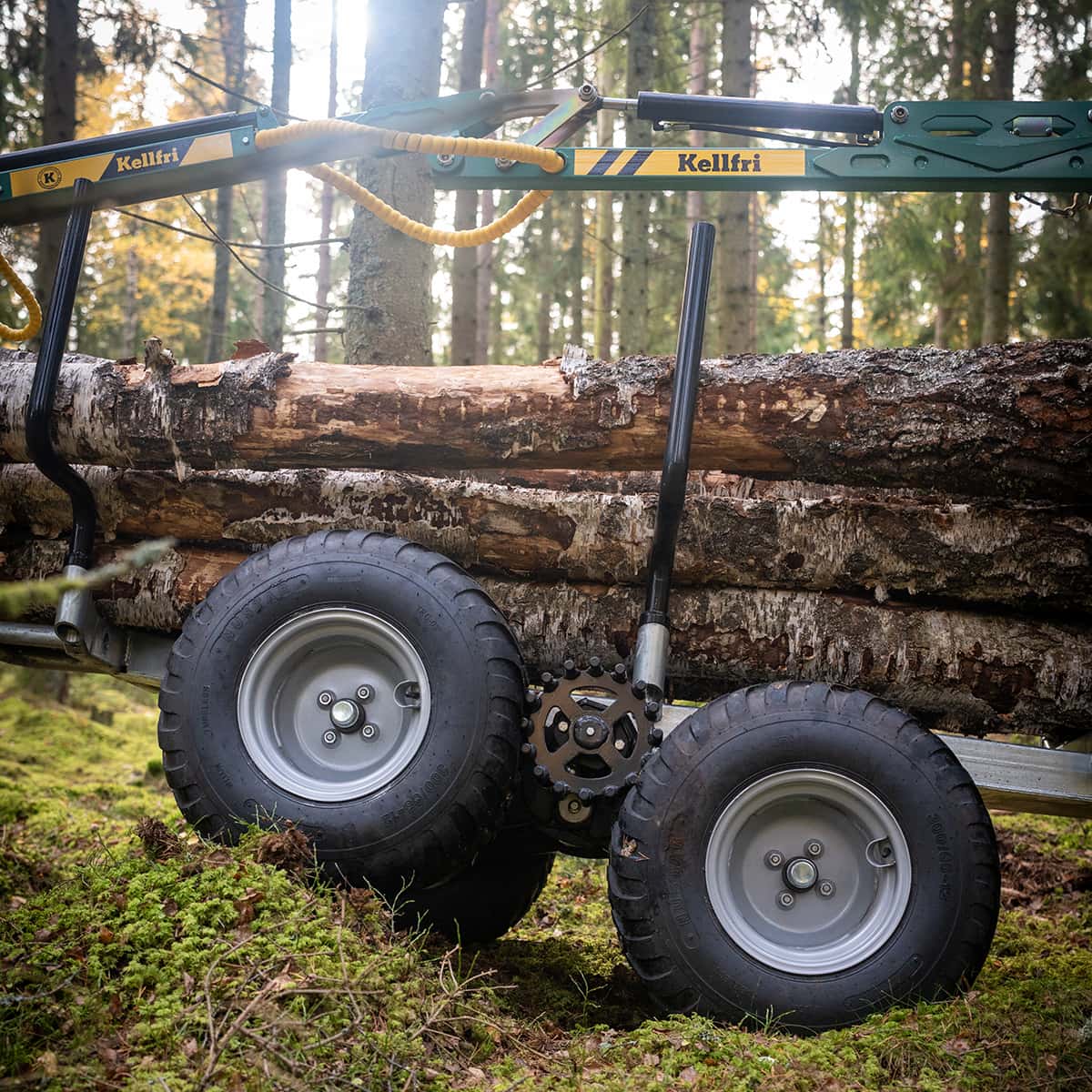 Skogsvogn ATV 3 tonn, med kran 4,2 m