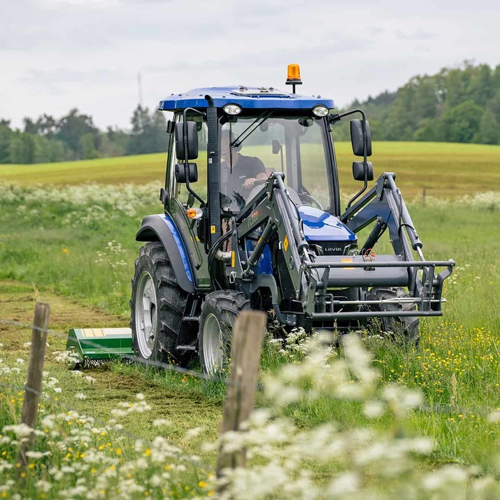 Traktor Lovol 50 hk 4WD med frontlaster, Stage V