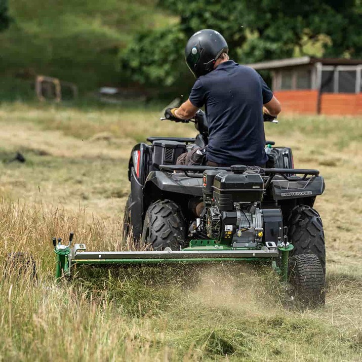 ATV-klipper med luke, 1,2 m, Briggs and Stratton 13,5 hk