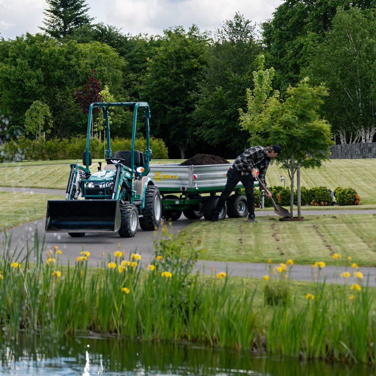 Kompakttraktor Lovol 25 hk, uten hytte