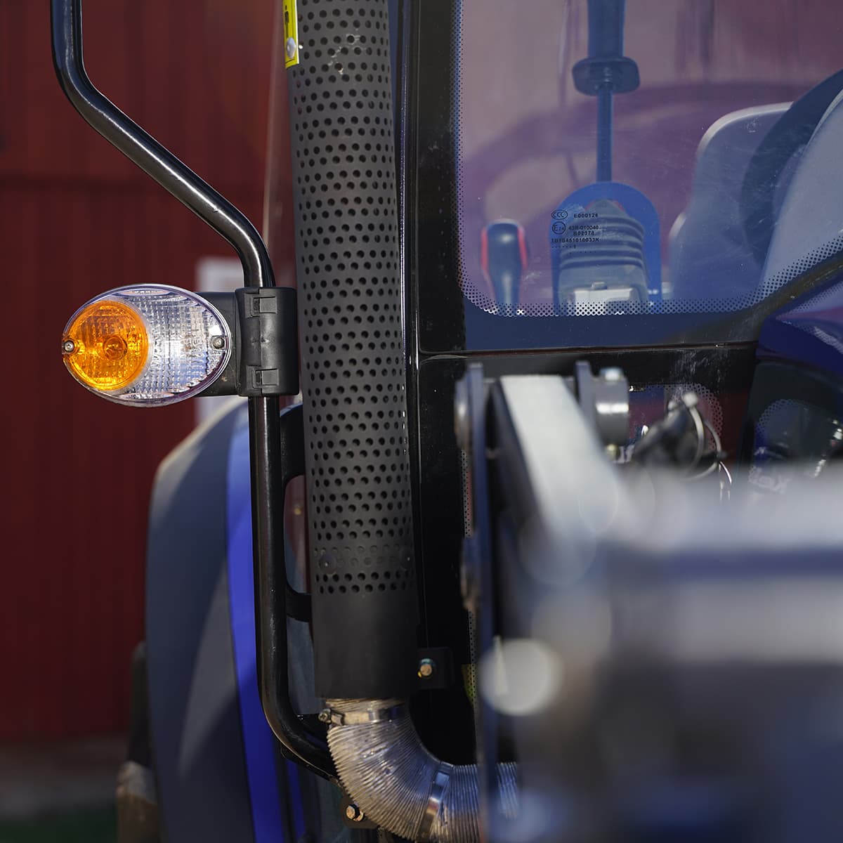 Traktor Lovol 50 hk 4WD med frontlaster, Stage V