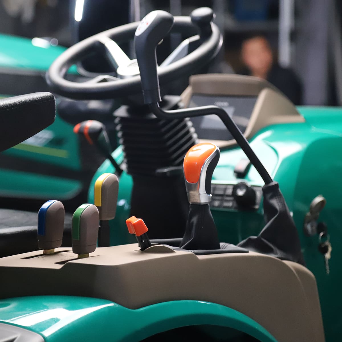 Kompakttraktor Lovol 25 hk, uten hytte