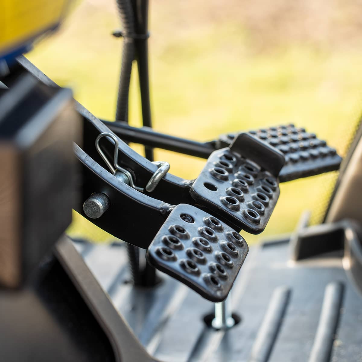 Traktor Lovol 25 hk med frontlaster Stage V