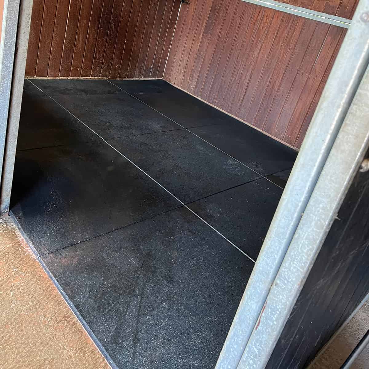 Stallmatte 20 mm, 1 x 1 m